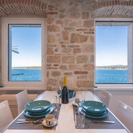 Апартаменты Blue Sea View Ровинь Экстерьер фото
